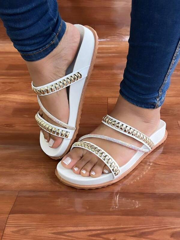 Sandalia Papete Birken Com Strass e Detalhes